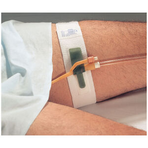 CATH HOLDER W/EXCLUSIVE GREEN LOCK TAB